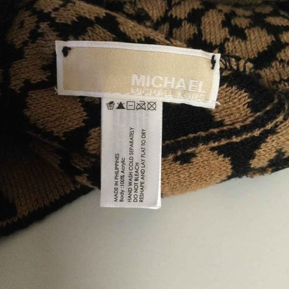 MICHAEL Michael KORS LEOPARD PRINT KNIT CUFFED BEANIE BLACK BROWN NWOT